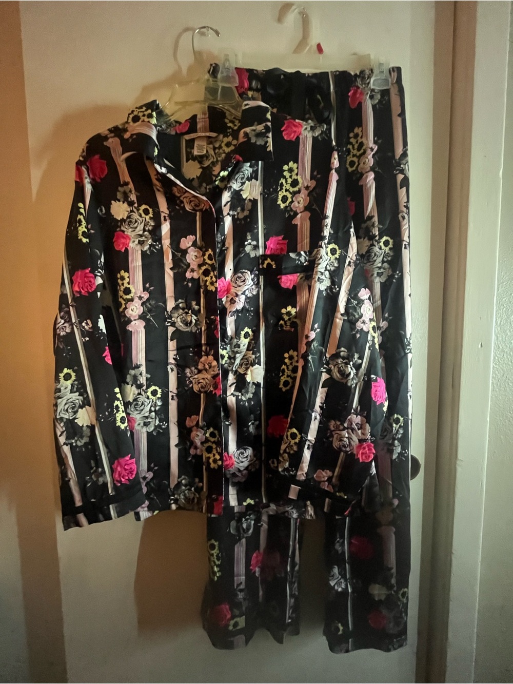 Victoria's Secret Black Floral Satin Pajama Set